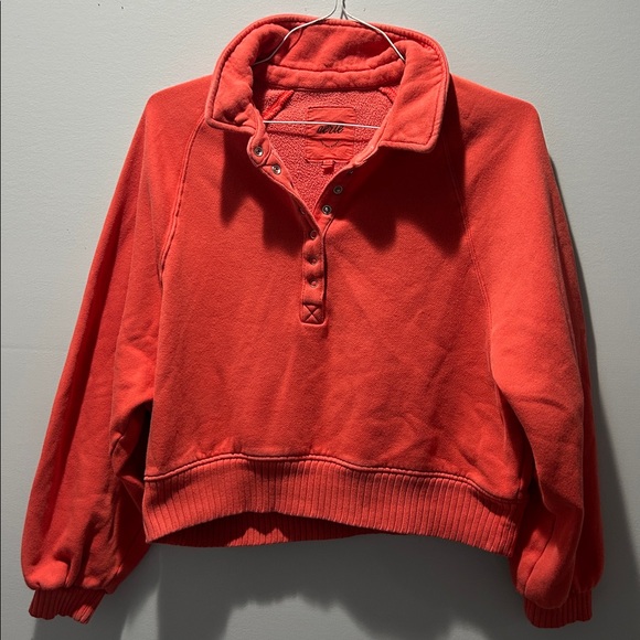 aerie Tops - Red aerie pull over